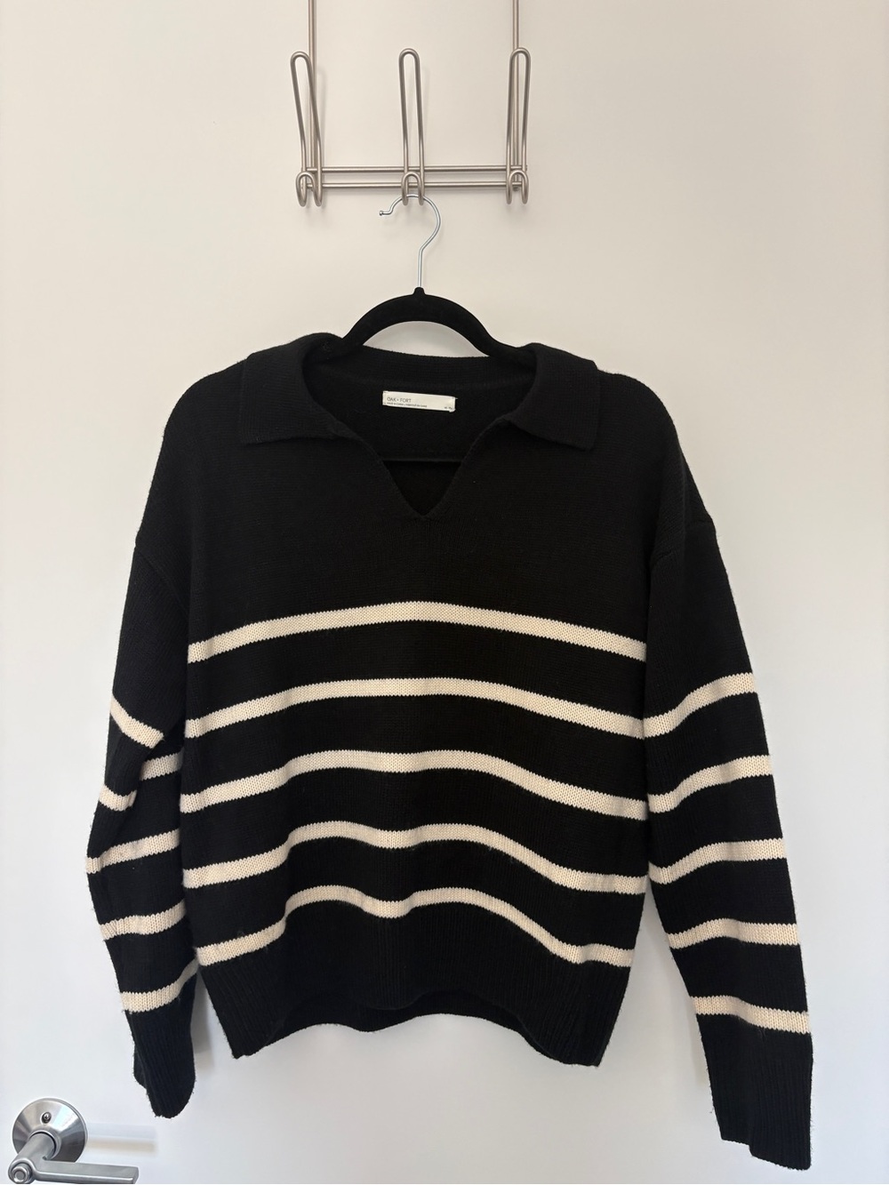 OAK + FORT Black Collared V-Neck Knit Sweater